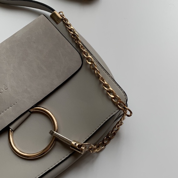 Crossbody bag - Picture 3 of 5